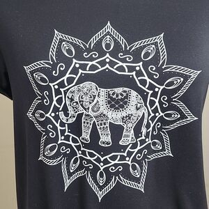Streetwear Society Women Black Crew Neck T-Shirt w/Decorative Elephant Print